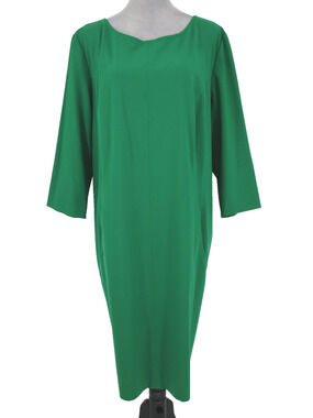Tahari Dress Plus Size 22W Green Crepe Lined Shift Pockets Back Zip Midi Career